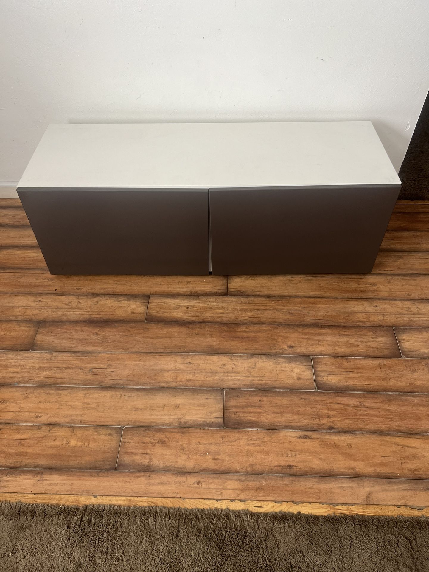 Ikea Besta Brown and white Tv 📺 stand in good condition 