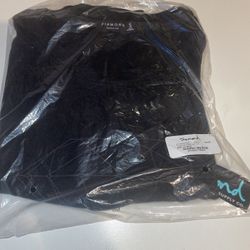 Diamond Supply Co T Shirt  Size Small  NWT