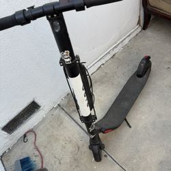 1st Gen Bird Scooter (Just Needs Battery) 