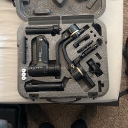 Crane 3s W/ 3 Extra Batteries +box + Focus