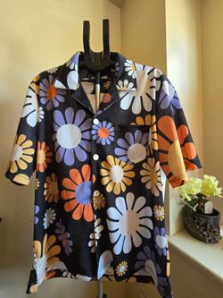 Ryoko Rain floral button down shirt XL