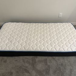Twin Mattress 