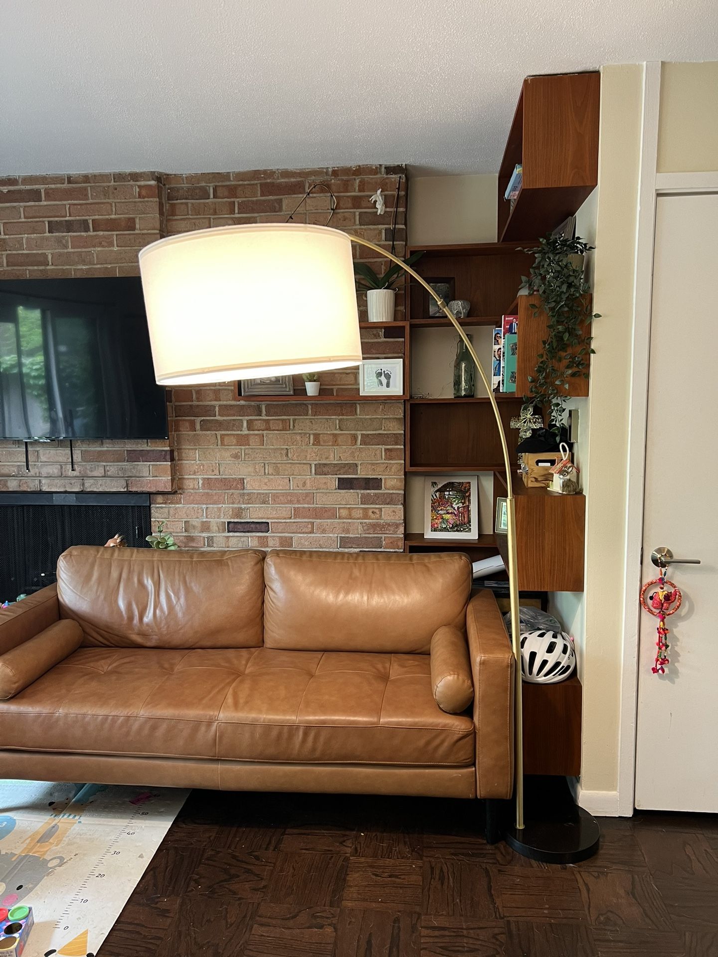Debbye 77” Chrome Arched Floor Lamp – Like New
