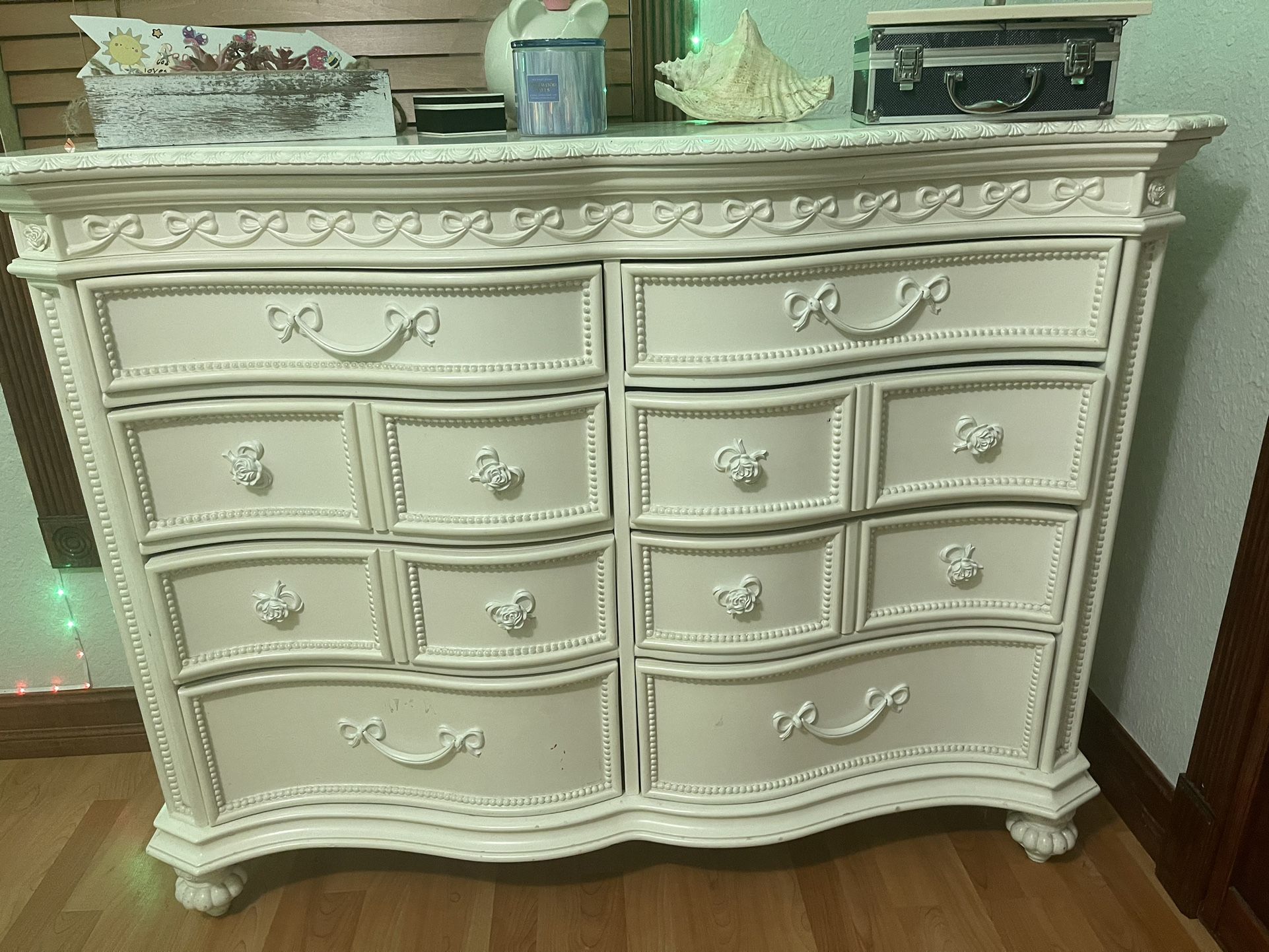 Disney Princess Dresser for Sale in Laud By Sea, FL - OfferUp
