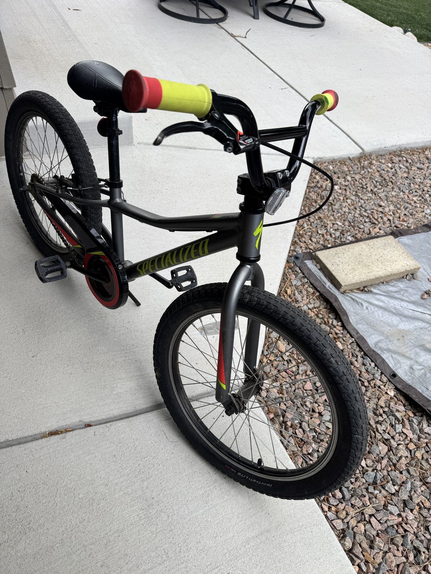 Specialized RipRock Kids Bike 20” Wheels 