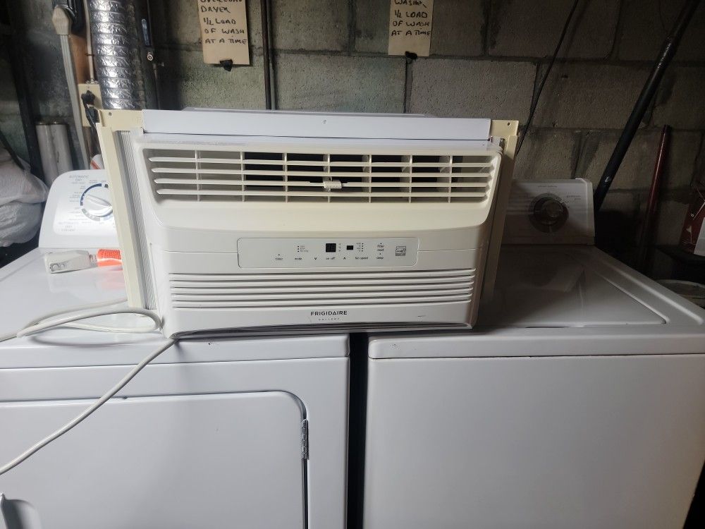 Frigidaire Gallery A/C