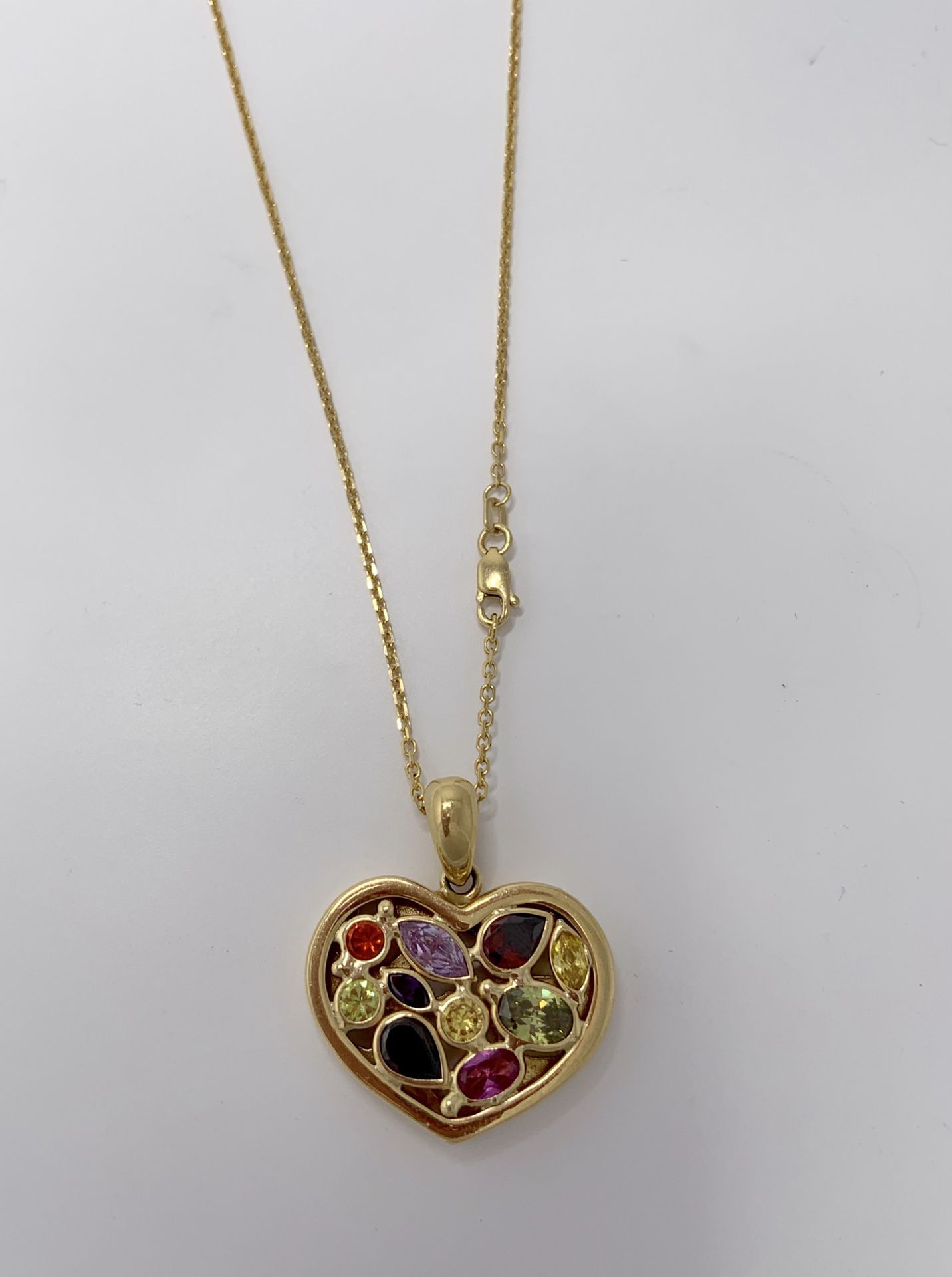 14 Yellow Gold Gemstone Heart Pendant and Chain Set
