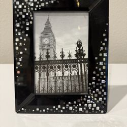Black And Silver Picture Frame 