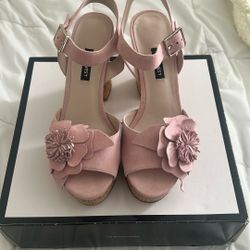 Nine W. Platform Shoes, Size 8 1/2 Only Worn Once $15