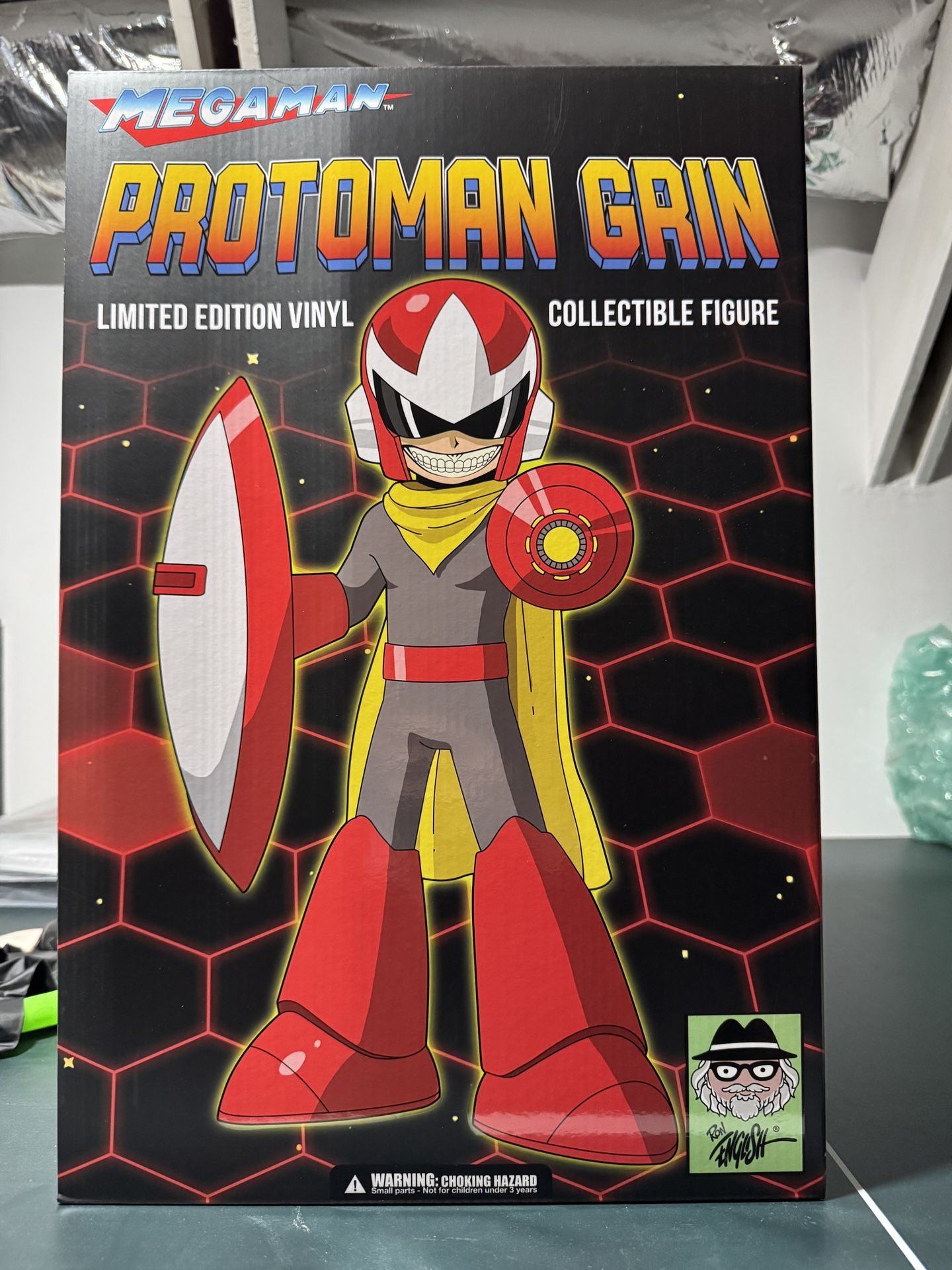 Megaman Protoman Grin 15" Vinyl Figure