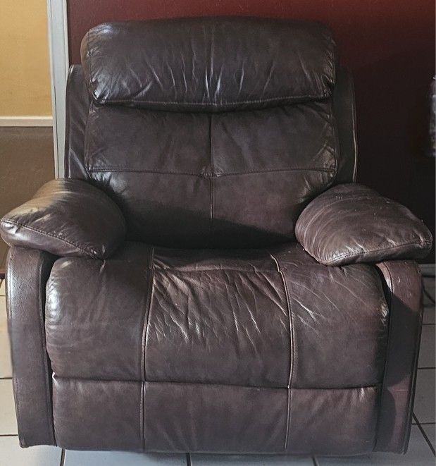 Recliner Chair 