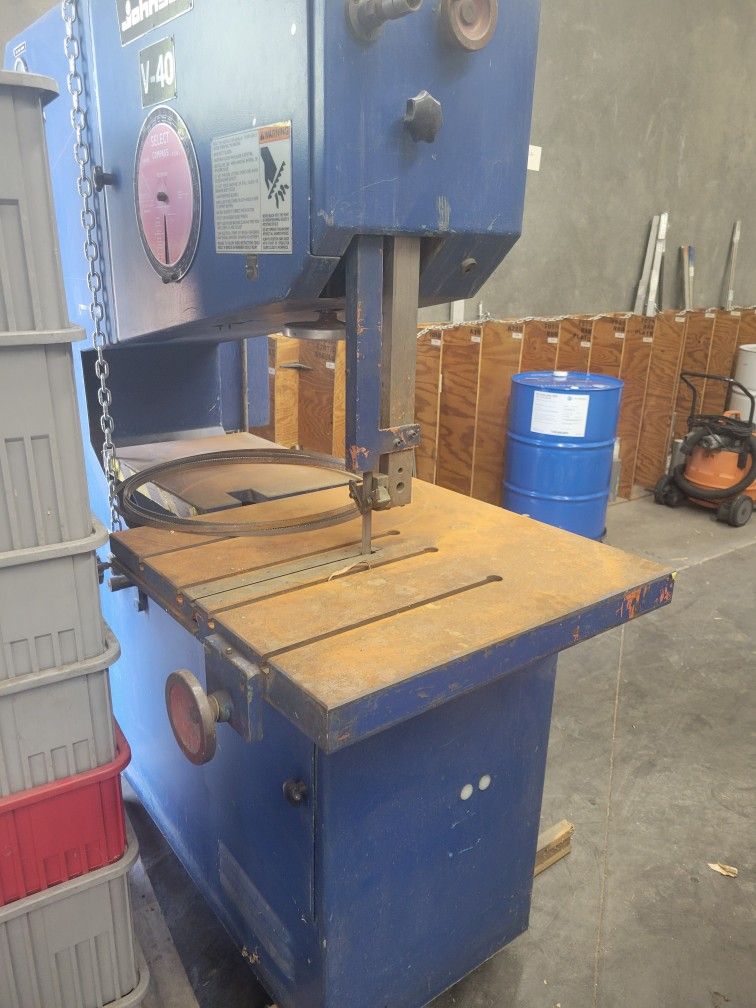 Industrial Metal Bandsaw