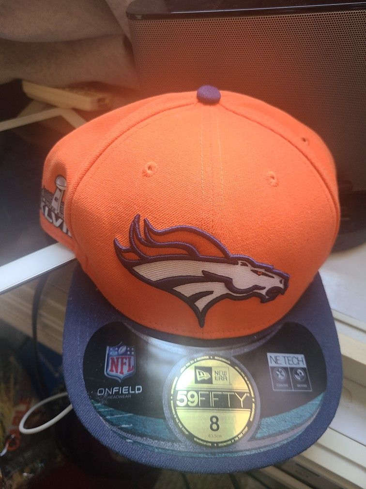 Denver Broncos Superbowl Hat. New!!