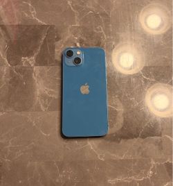 Unlocked IPhone 13 /512 GB