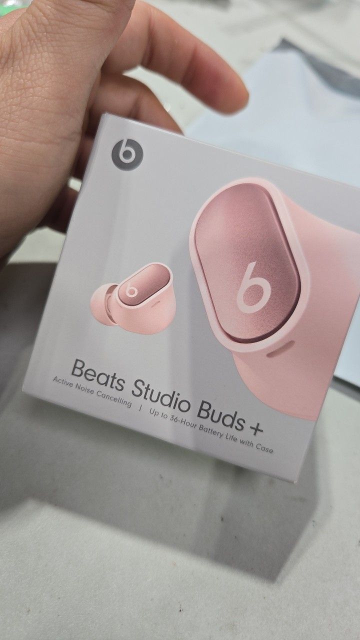 Beats Studio Buds +