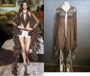 💥Roberto Cavalli Shawl Wrap With Leather & Feathers Made In Italy 