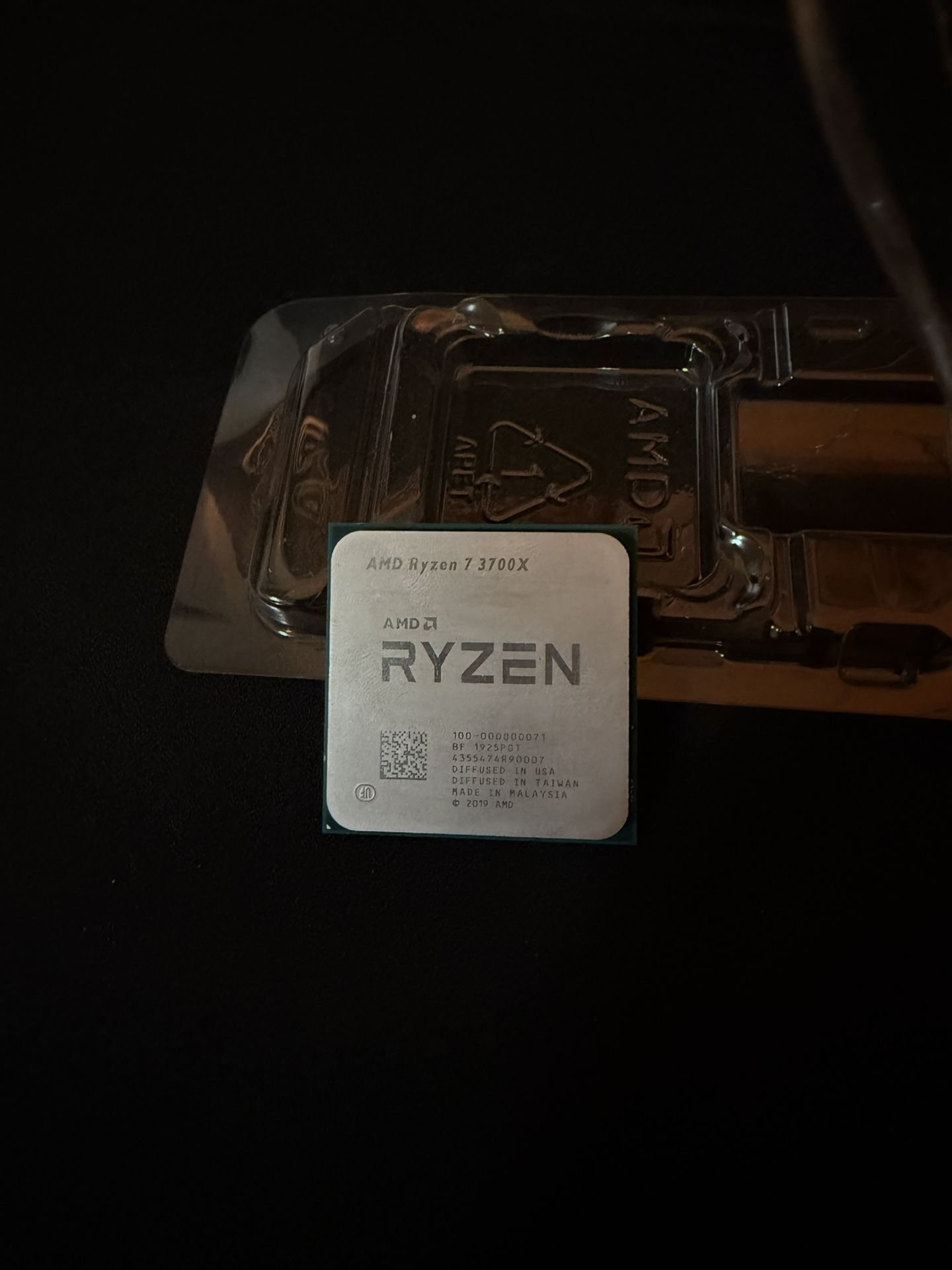 AMD Ryzen 7 3700X 8-Core, 16-Thread Unlocked Desktop Processor