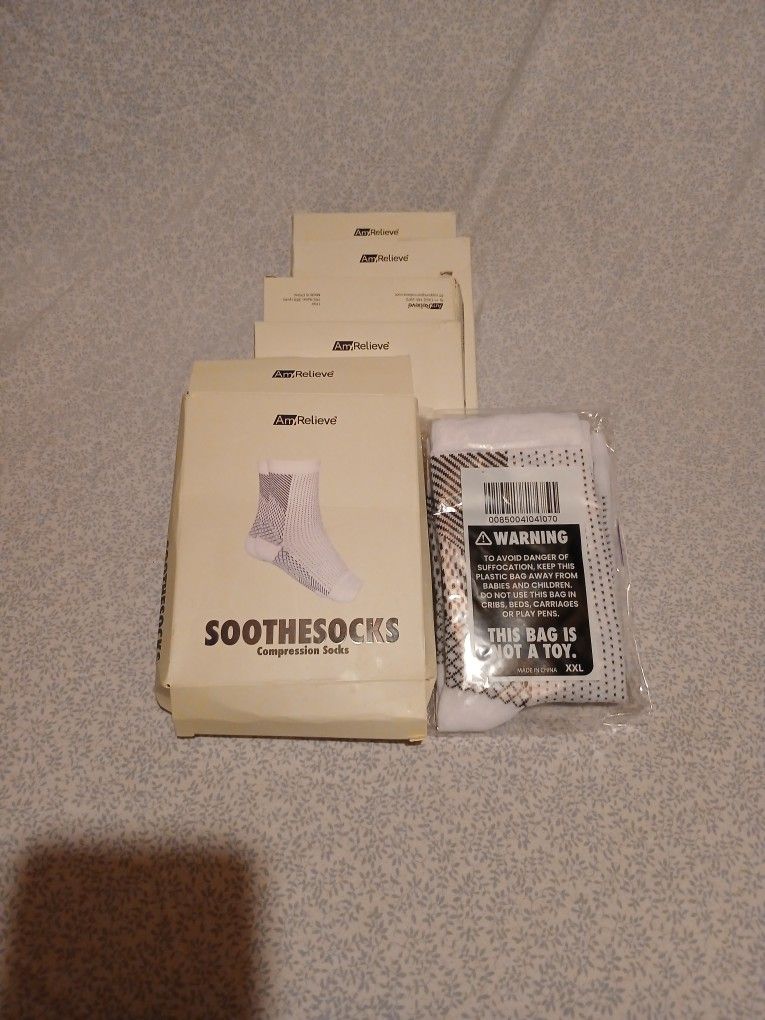 AMRelieve Soothe Compression Socks 6 Pair