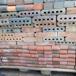 Fire Bricks  Size 9"L X 5"w x 3"h M