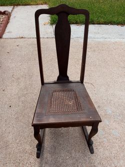 Vintage Rocking Chair 