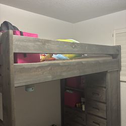 Kids loft bed with desk and ladder