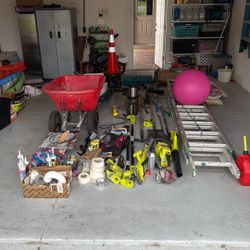 Garage Sale TODAY SATURDAY