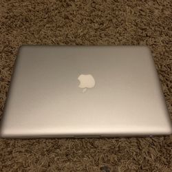 MacBook Pro 2011 (version 10.11.6)