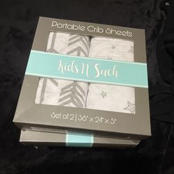 Portable crib sheets