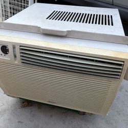 AC Window Unit 