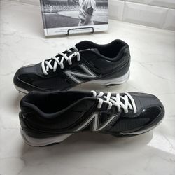 New Balance Metal Cleats – Men’s Size 7 – Brand New