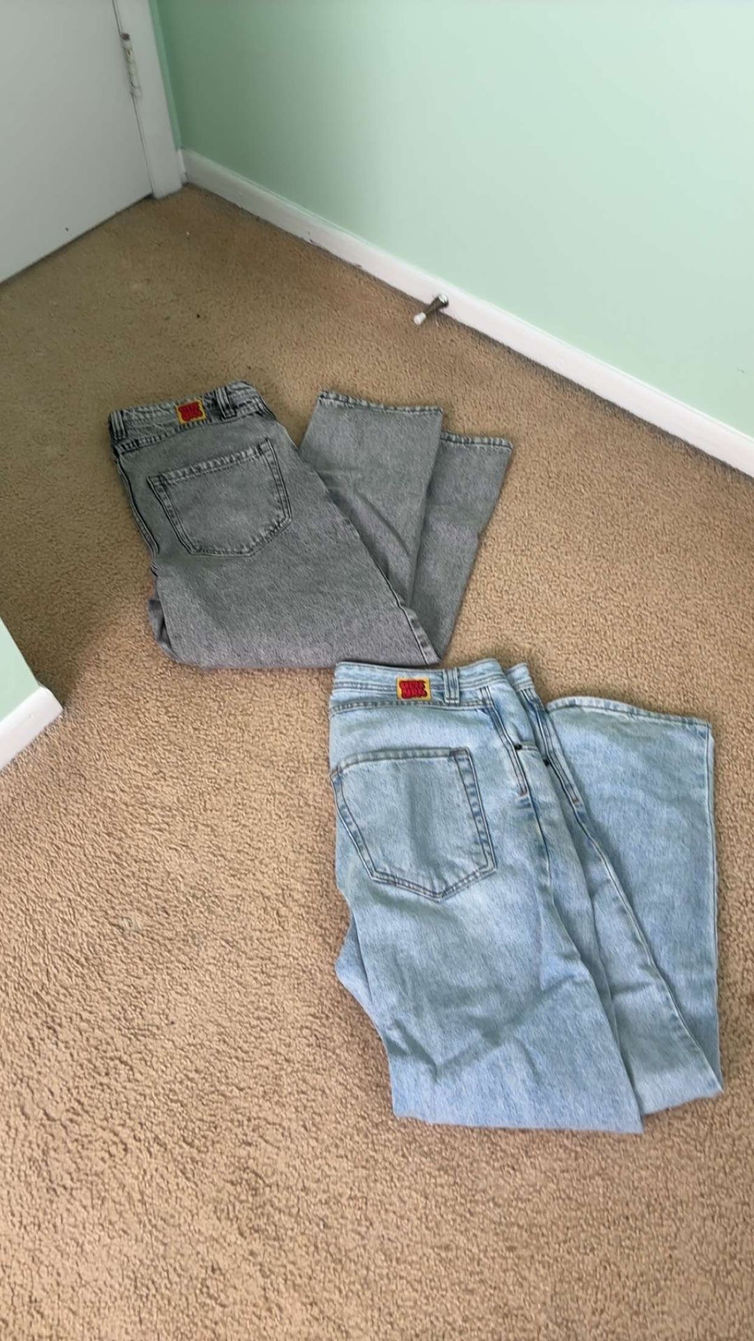 CLOTHES FOR SALE MESSAGE FOR PRICE