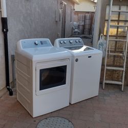 Washer And Gas Dryer 