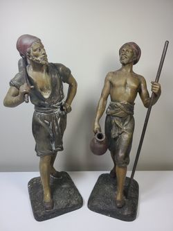 Marcel Debut Statues
