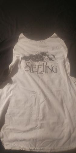 The sleeping t-shirt