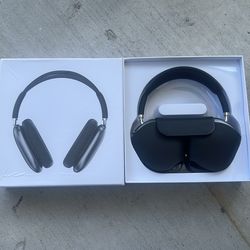 AirPods Max first gen