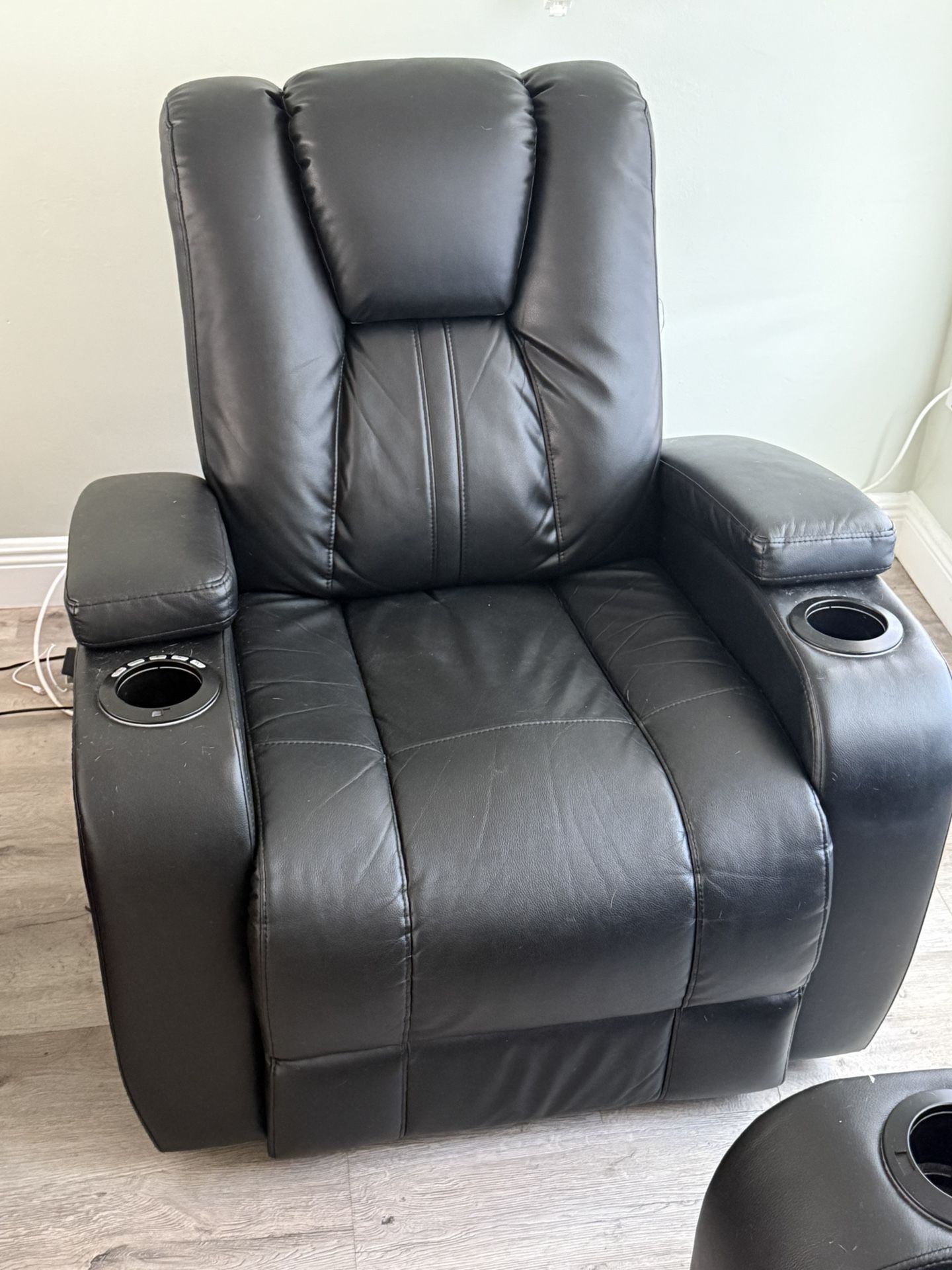 Black Leather Recliner Power Chair