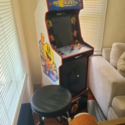 PAC-MANIA ARCADE MACHINE ($350)