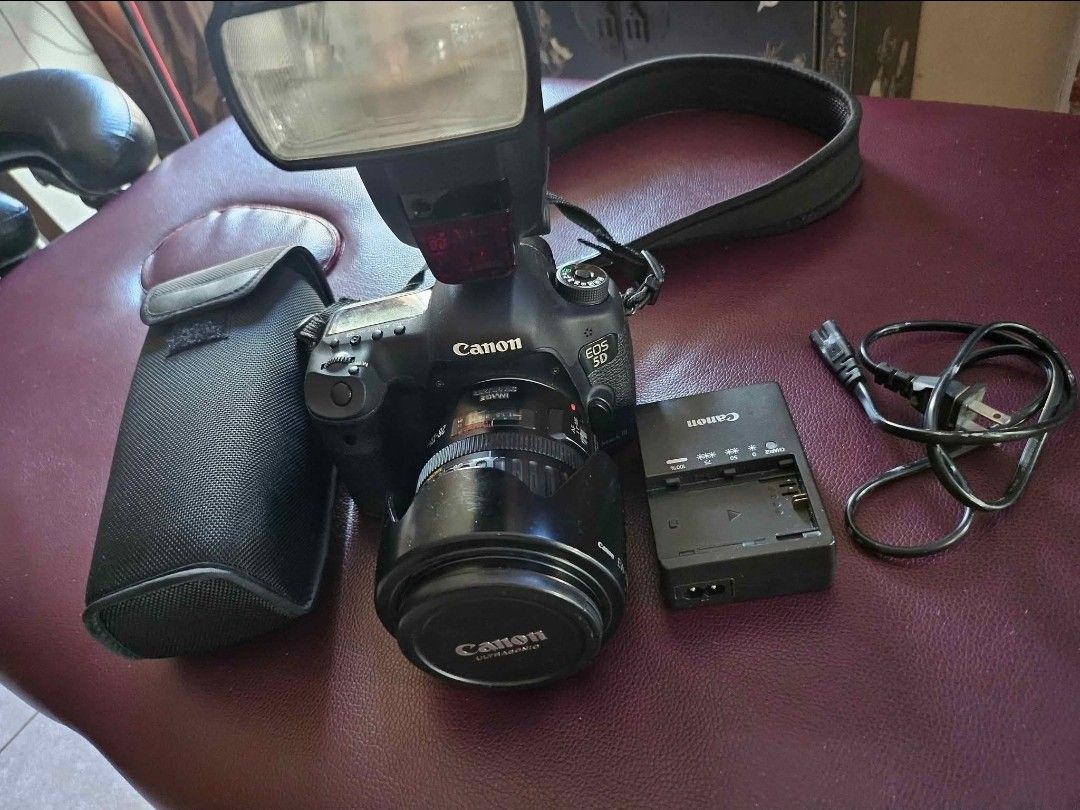 Canon 5D MARK III