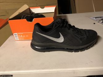 Nike AirMax 2014 size 11.5