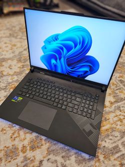 18" 4080 14900HX, 240Hz Mini LED, 32GB DDR5 1TB - ASUS ROG SCAR 18 Gaming Laptop
