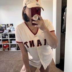 SF Giants Baseball Woman’s Medium Jersey