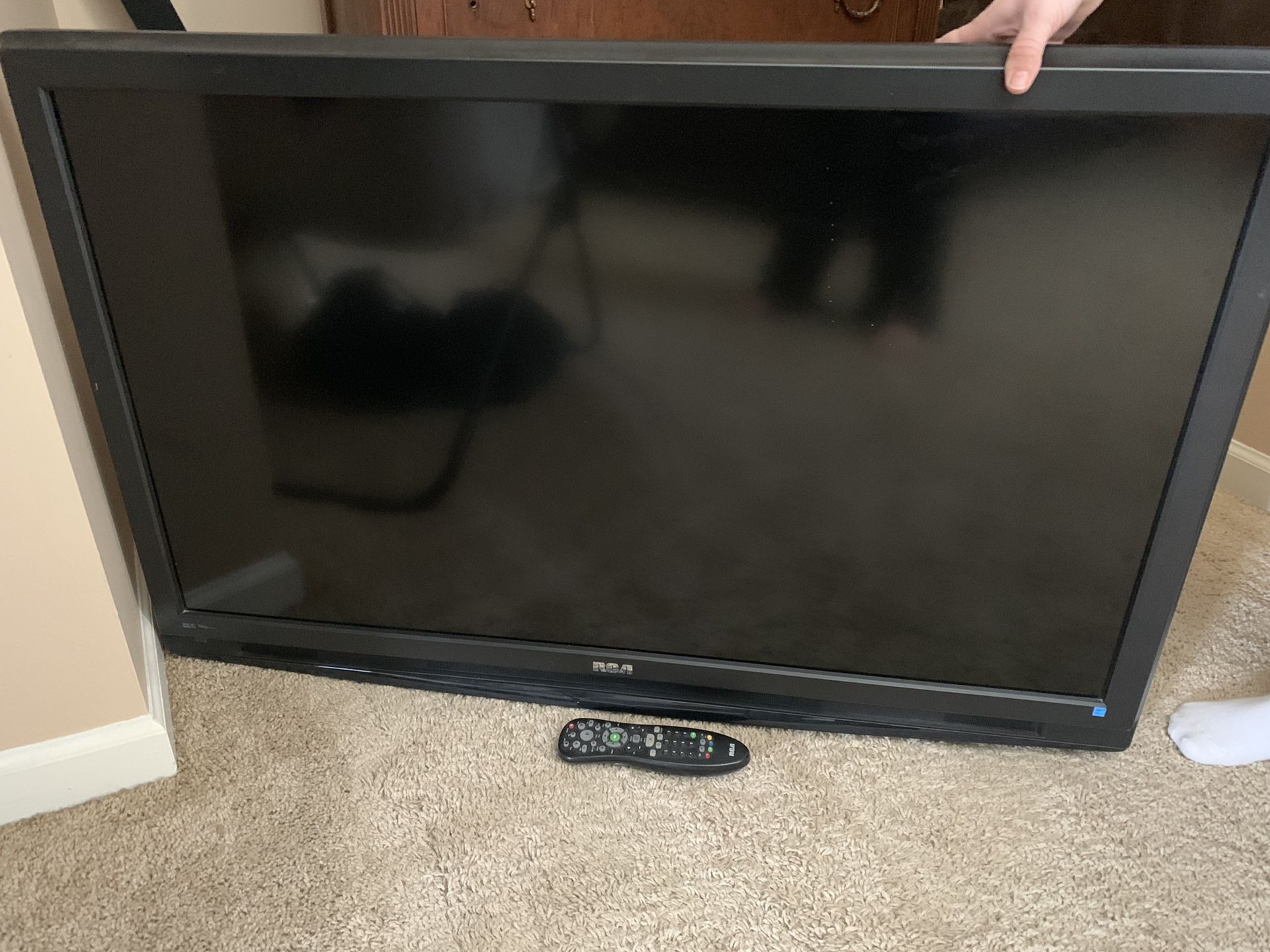 RCA 42 inch flat screen TV