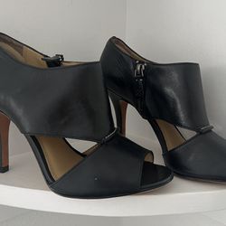 COACH Open Toe Black Leather Heel with Side Zipper Size 7.5 