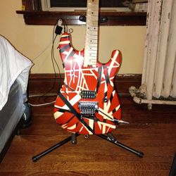 Eddie Van Halen Guitar, Fender,Nice