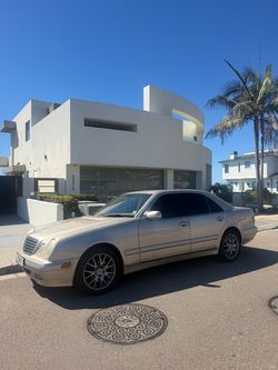 2001 Mercedes Benz E320