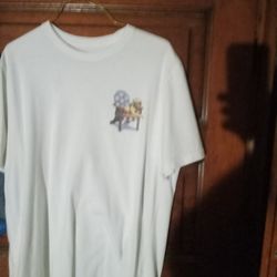 IZOD saltwate men's short sleeve crew neck graphic T-Shirt Medium!