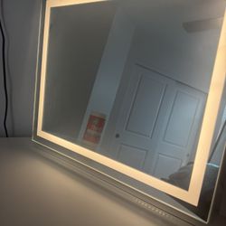 White vanity mirror 