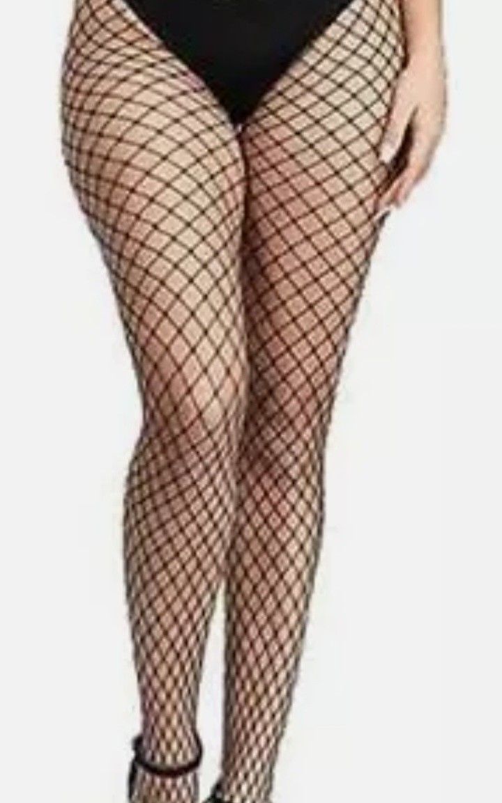 Woman's Fishnet Stockings Fits Upto 170lbs