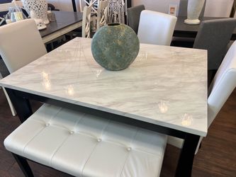 Brand new dining set