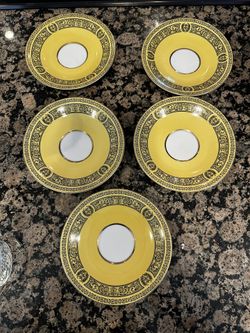 VINTAGE GOLDEN DAMASK SET OF 5 PLATES BONE CHINA TEA CUP 3549